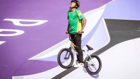 Olimpíadas: Gustavo Bala Loka fica fora do pódio no ciclismo BMX; ouro vai para a Argentina