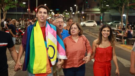 jean Ferreira, vereador eleito, Ministra Cida Gonçalves e a deputada federal Camila Jara