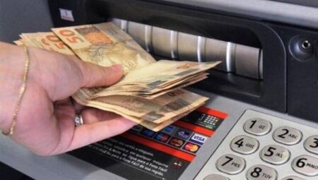 Já sabe quando vai receber? 13&ordm; salário começa a ser pago em novembro; veja as datas