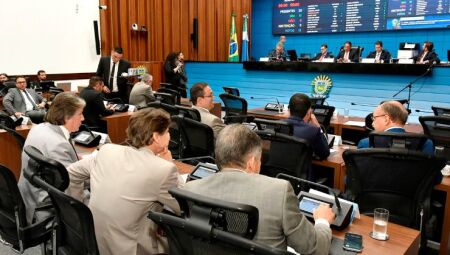 Sessão na Alems