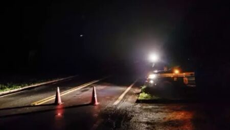 Com os rios transbordando por causa da chuva, PRF interdita rodovias em MS