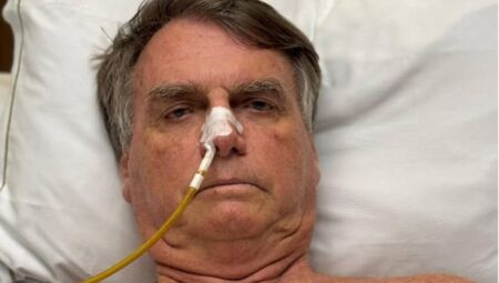 Ex-presidente Jair Bolsonaro precisou passar por cirurgia de 12 horas para tratar obstrução intestinal