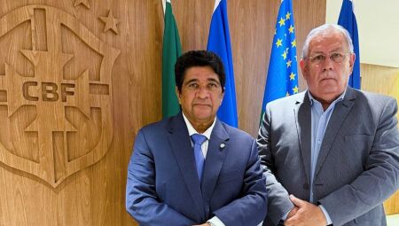 Petrallás se reuniu com Ednaldo antes do feriado