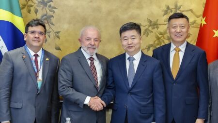 Presidente Lula recebeu o CEO da Norinco, Cheng DeFang