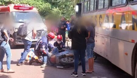 A vítima foi socorrida e levada para um hospital da região