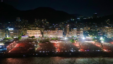 Mais de 2 milhões de pessoas prestigiaram o show, segundo números da Prefeitura do Rio de Janeiro 