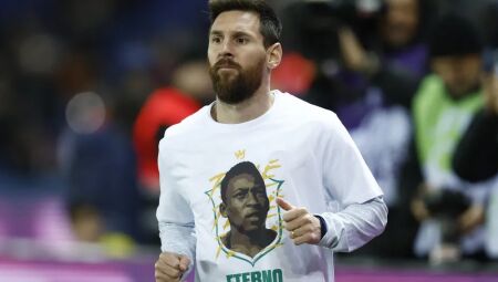 Top 10 de melhores jogadores da história tem três brasileiros; Messi lidera o ranking