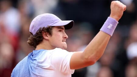 João Fonseca na estreia em Roland Garros 