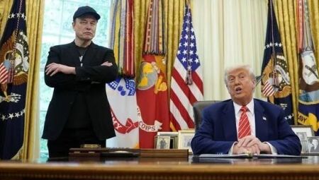 O presidente dos Estados Unidos e o bilionário dono da Tesla no Salão Oval 