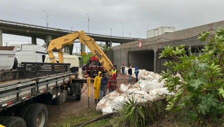 Comportas 11, 13 e 14, localizadas na avenida Castelo Branco, estão em obras e serão fechadas pelas chamadas "bags"  