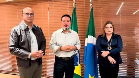 Marcos Espíndola, Ricardo Senna e Christinne Maymone
