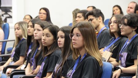 Fundação Manoel de Barros lança 9&ordm; Concurso de Redação para estudantes da rede pública