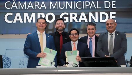 Câmara de Campo Grande aprova LDO 2026 com 275 emendas para saúde, educação e obras