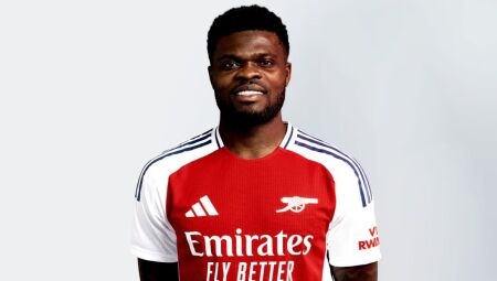 Thomas Partey responde por crimes como estupro e agressão sexual 
