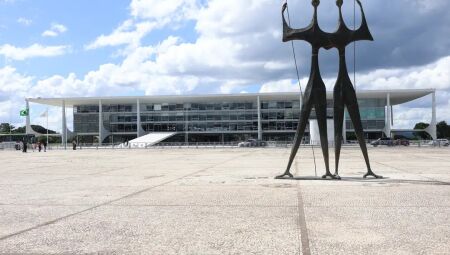 Praça dos Três Poderes, em Brasília