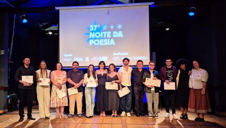 União de Escritores de MS premia vencedores da 37ª Noite da Poesia em Campo Grande