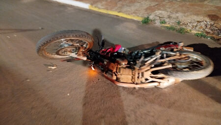 Motocicleta da vítima ficou danificada