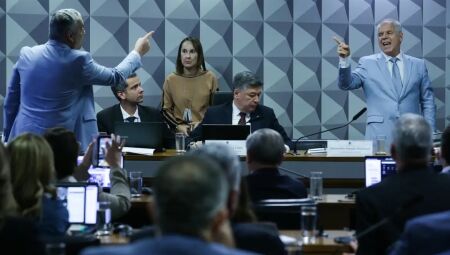 Discussão na CPMI do INSS