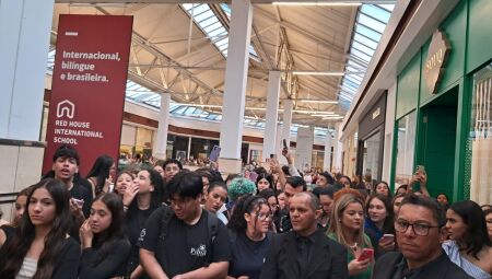 Fãs da marca lotaram o Shopping na manhã de hoje