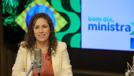 Ministra da Gestão e da Inovação em Serviços Públicos, Esther Dweck