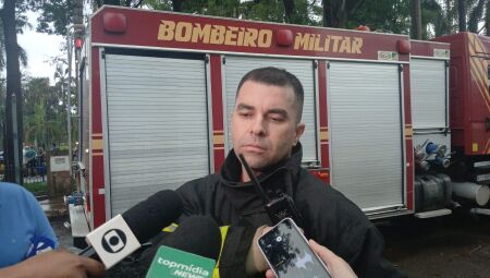 Corpo de Bombeiros extingue incêndio em torre de transmissão da Rede Record