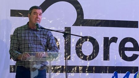 Eduardo Riede durante posse da diretoria da Nelore