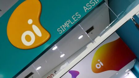 Logo da Oi visto em loja de São Paulo 