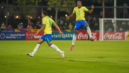 Brasil goleia a Indonésia e garante vaga antecipada no mata-mata do Mundial Sub-17