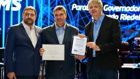 Sérgio Longen, Eduardo Riedel e o secretário Jaime Verruck