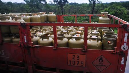 Cerca de um milhão de famílias devem ser beneficiadas na primeira etapa