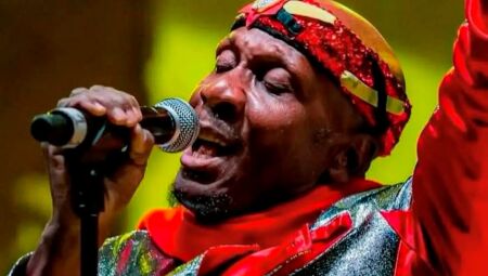 Cantor era ícone do cenário musical