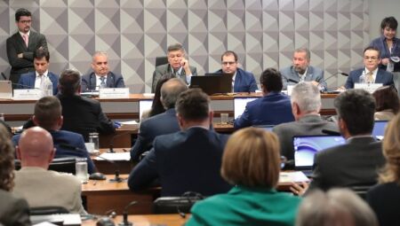 CPMI do INSS ouve dirigente de associação investigada por descontos irregulares