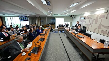 Comissões do Senado aprovam emendas para integrar o Orçamento de 2026
