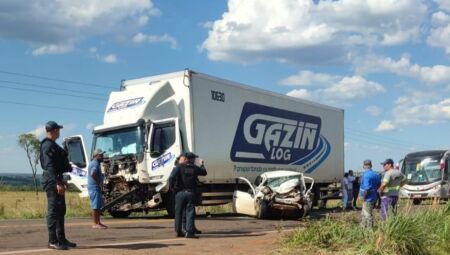 O acidente aconteceu na tarde de hoje
