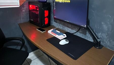 Material era mantido em computador na casa do autor