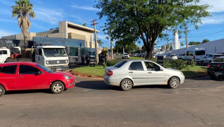 As reclamações surgem no mesmo dia em que a Câmara Municipal anunciou a antecipação da devolução de R$ 9 milhões