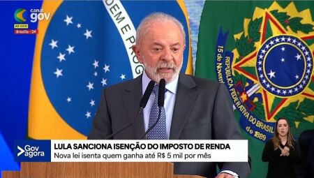 Presidente Luiz Inácio Lula da Silva durante solenidade