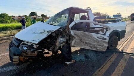 O acidente aconteceu na tarde desta sexta