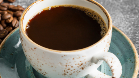 Segundo o estudo, divulgado em The Journal of Nutrition, beber de 1 a 2 xícaras dessa forma simples está relacionado a uma redução de 16% no risco de morte