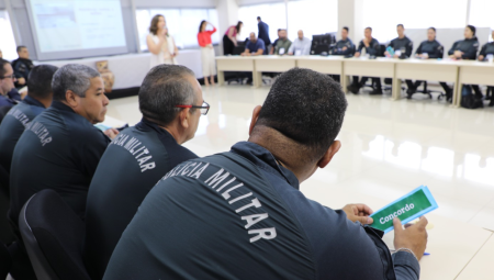 Policiais em treinamento no TJMS - 