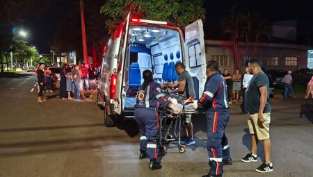 Motociclista foi socorrido pelo Samu