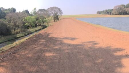 Barragens com menos de 2 hectares de espelho d'água não precisam de licenciamento ou outorga