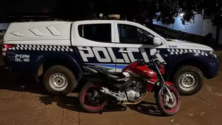 Moto apreendida pela PM na &eacute;poca - 