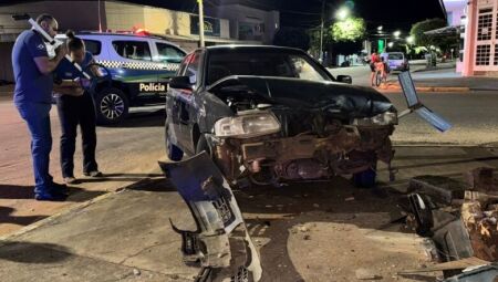 O acidente aconteceu na noite de ontem