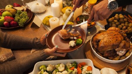 A propor&ccedil;&atilde;o ideal, segundo Jacqueline, &eacute; cerca de 1/4 do prato com carboidratos e outro 1/4 com prote&iacute;na