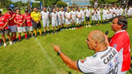 Riedel entrou em campo e destacou o caráter social da iniciativa