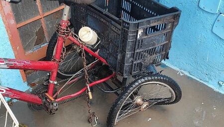 Bicicleta ficou danificada