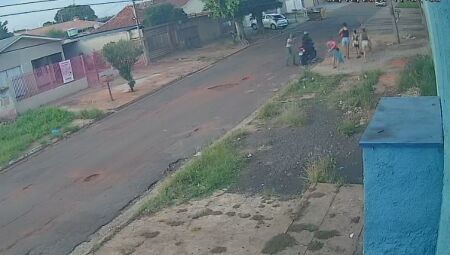 Câmera flagrou um dos assaltos - 