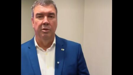 Governador Eduardo Riedel 