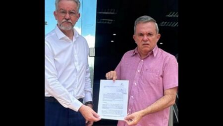 Ademar Chagas (advogado) e o deputado federal, Vander Loubet, presidente do PT-MS